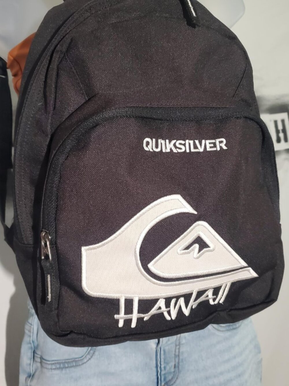 Quiksilver Hawaii Mini Backpack - Picture 2 of 16